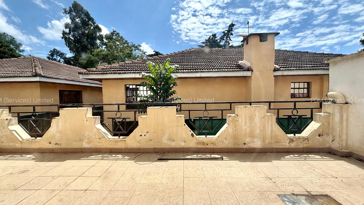 5 Bed Townhouse in Lavington - 11
