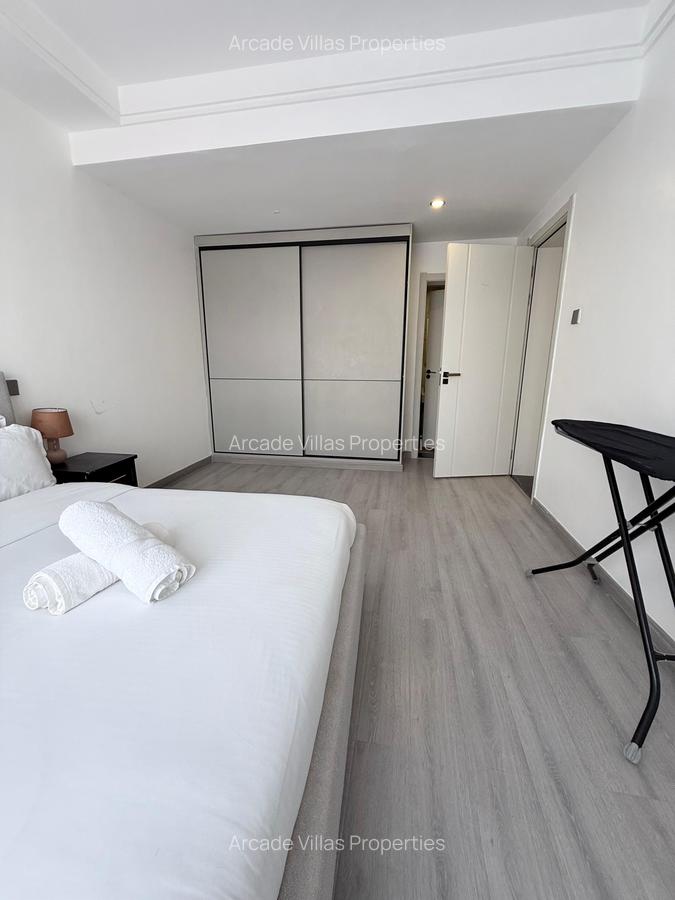 Serviced 3 Bed Apartment with En Suite in Kilimani - 15