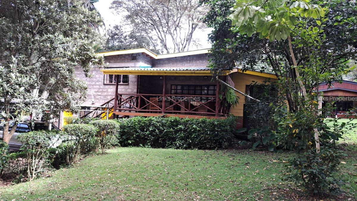 3 Bed House with En Suite at Hardy Area - 1