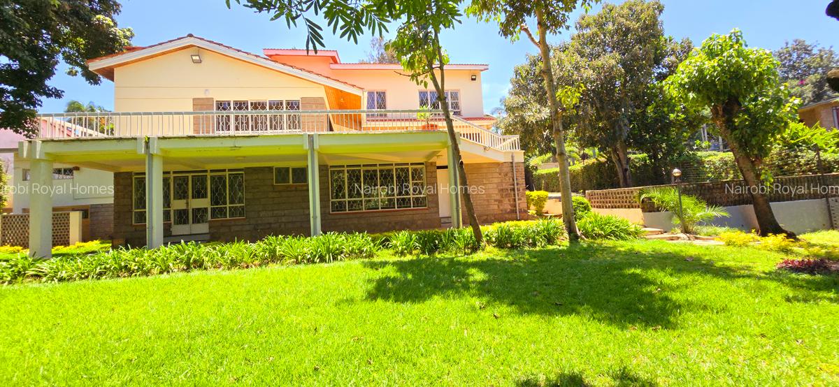 5 Bed House with En Suite at Whispers Avenue - 3