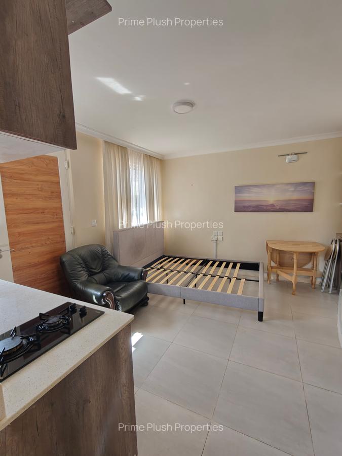 Bedsitter in Karen - 13