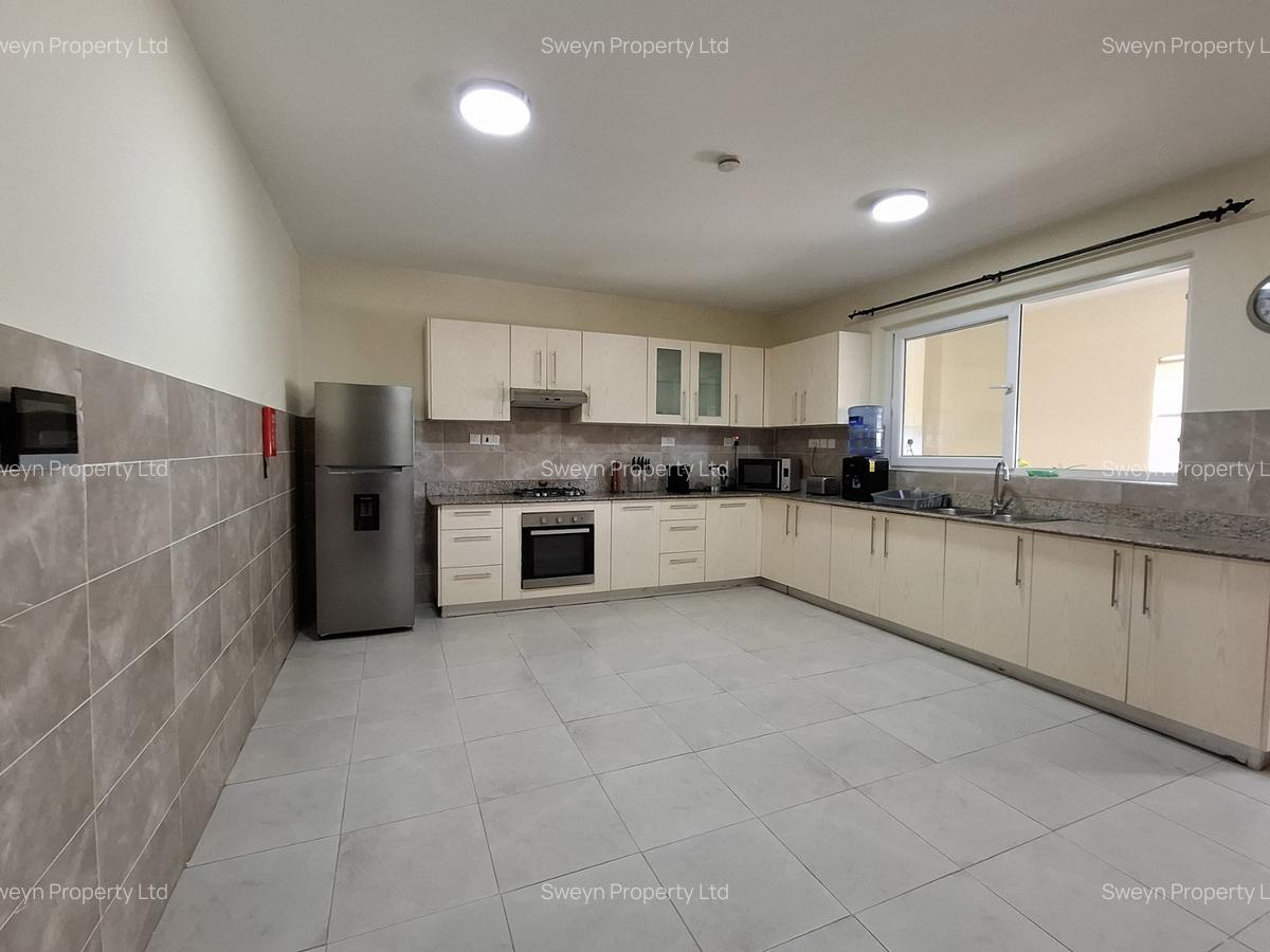 Serviced 3 Bed Apartment with En Suite at Rhapta Road - 3