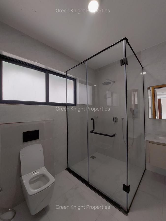 2 Bed Townhouse with En Suite in Thigiri - 8