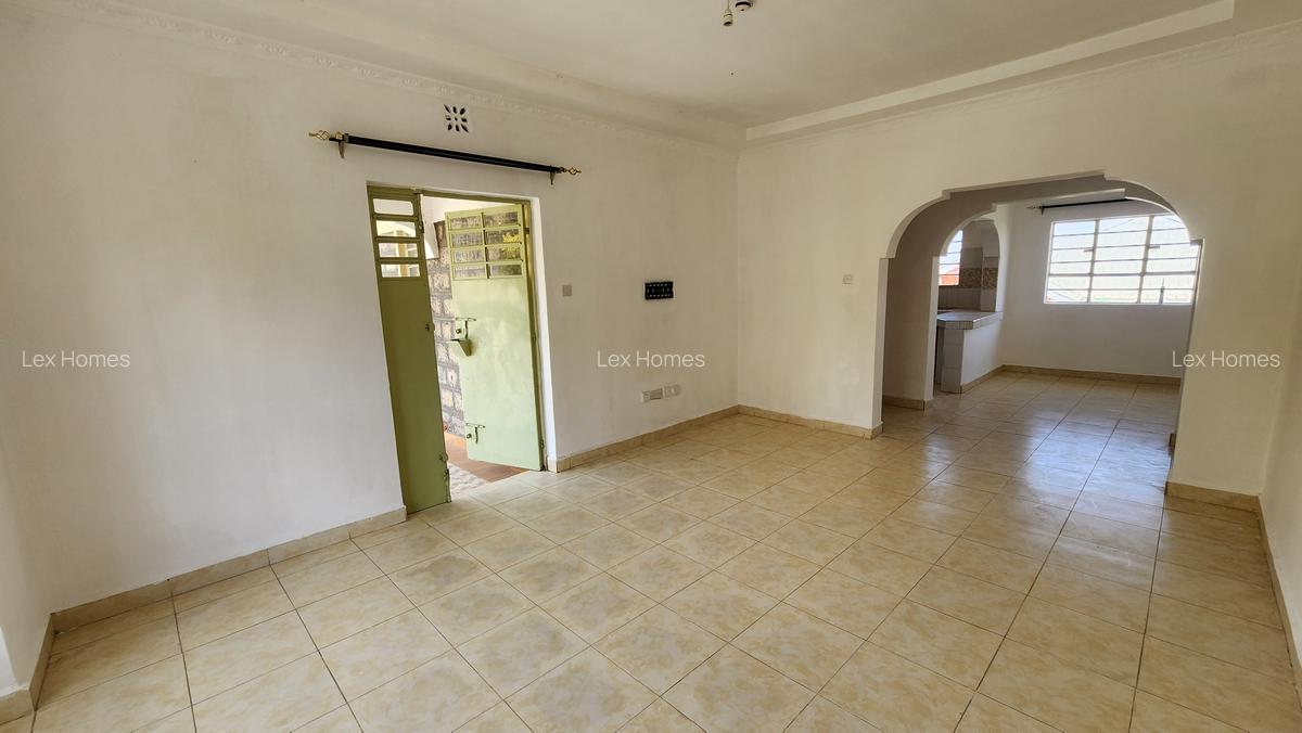 3 Bed House with En Suite at Rimpa Road - 6