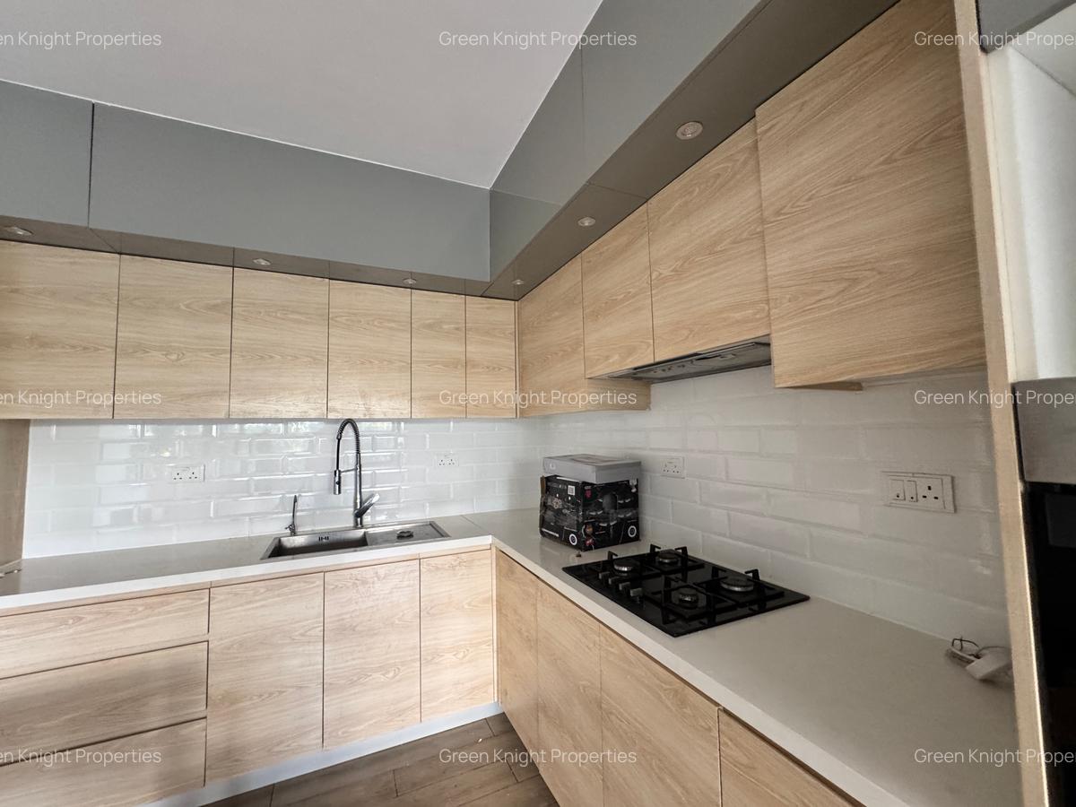 Serviced 2 Bed Apartment with En Suite in Lavington - 3