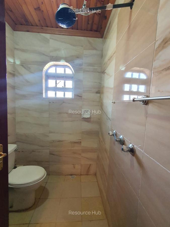 5 Bed House with En Suite at Nyari - 19