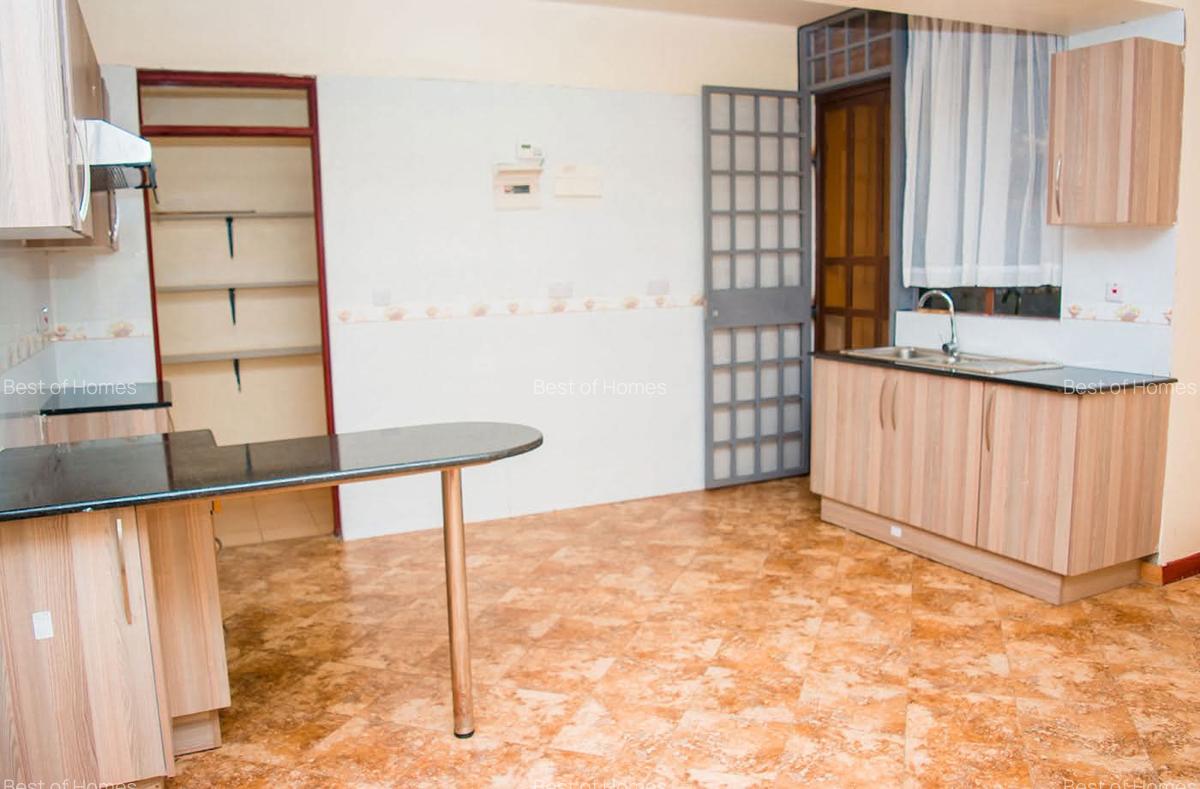 2 Bed Apartment with En Suite in Kilimani - 1