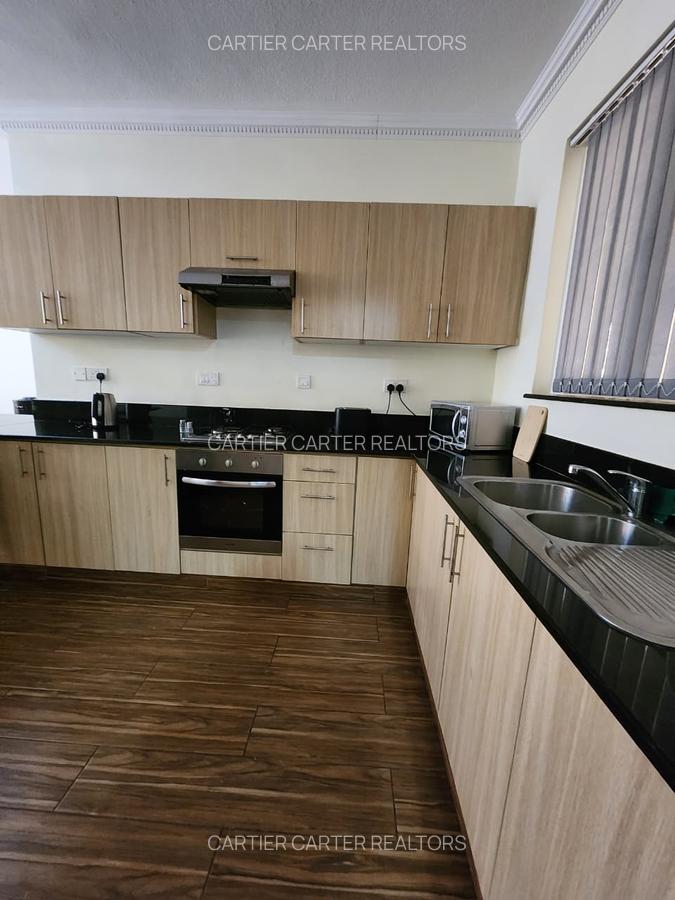 Serviced 3 Bed Apartment with En Suite in Brookside - 17