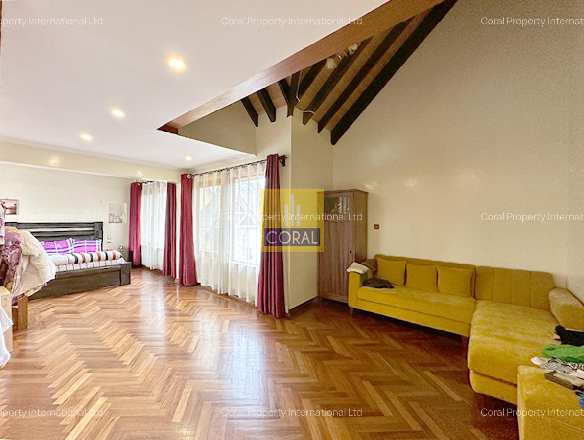 5 Bed Townhouse in Westlands Area - 14