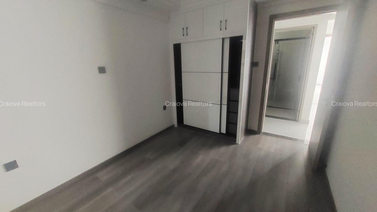 2 Bed Apartment with En Suite at Westlands Road - 11