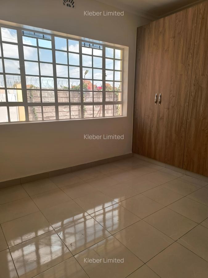 3 Bed House with En Suite in Kitengela - 15