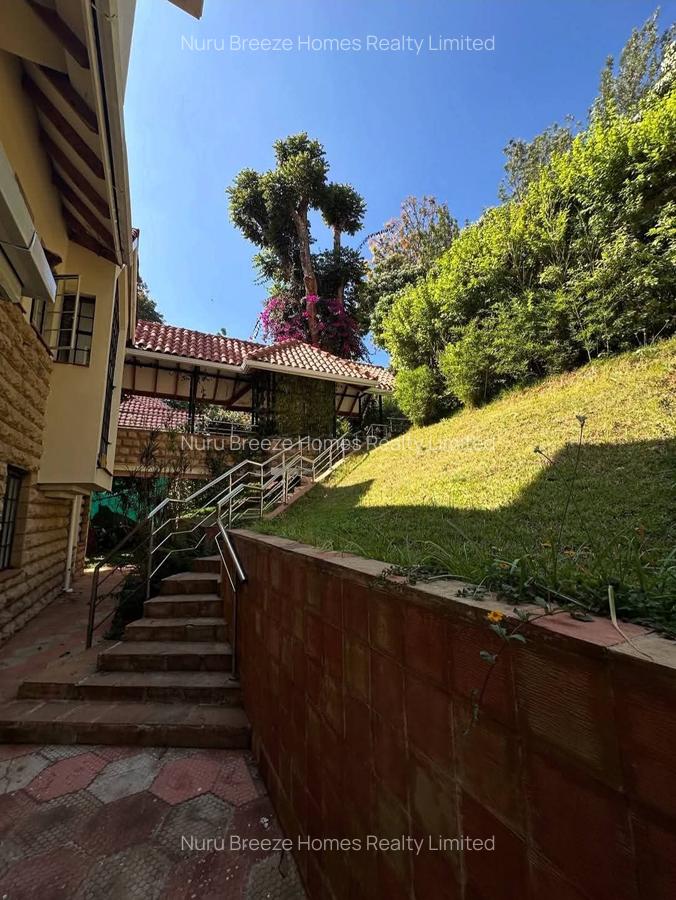 5 Bed Townhouse with En Suite in Rosslyn - 8