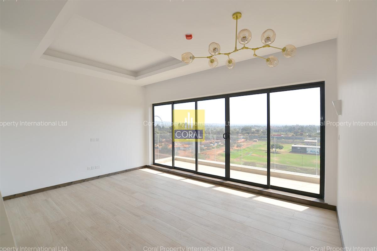 1 Bed Apartment with Swimming Pool in Rosslyn - 9