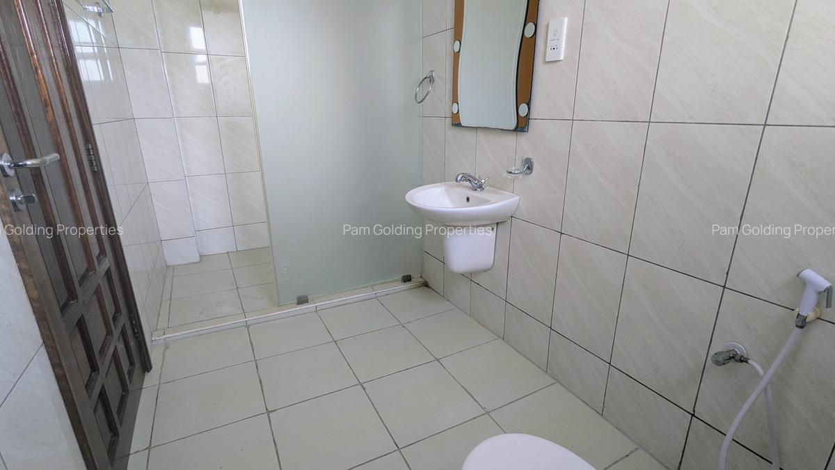 4 Bed Apartment with En Suite at Mwamba Drive - 8