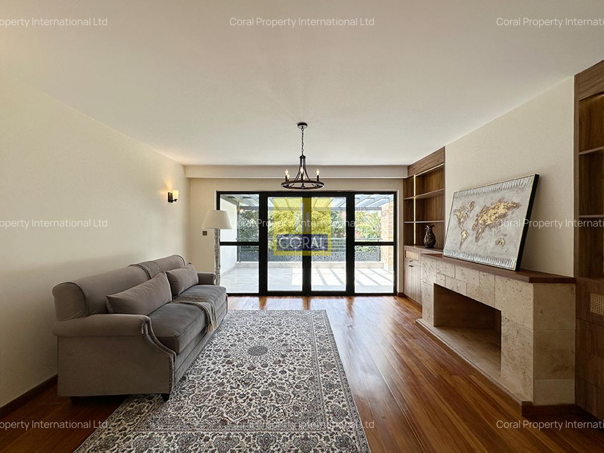 5 Bed House in Runda - 12