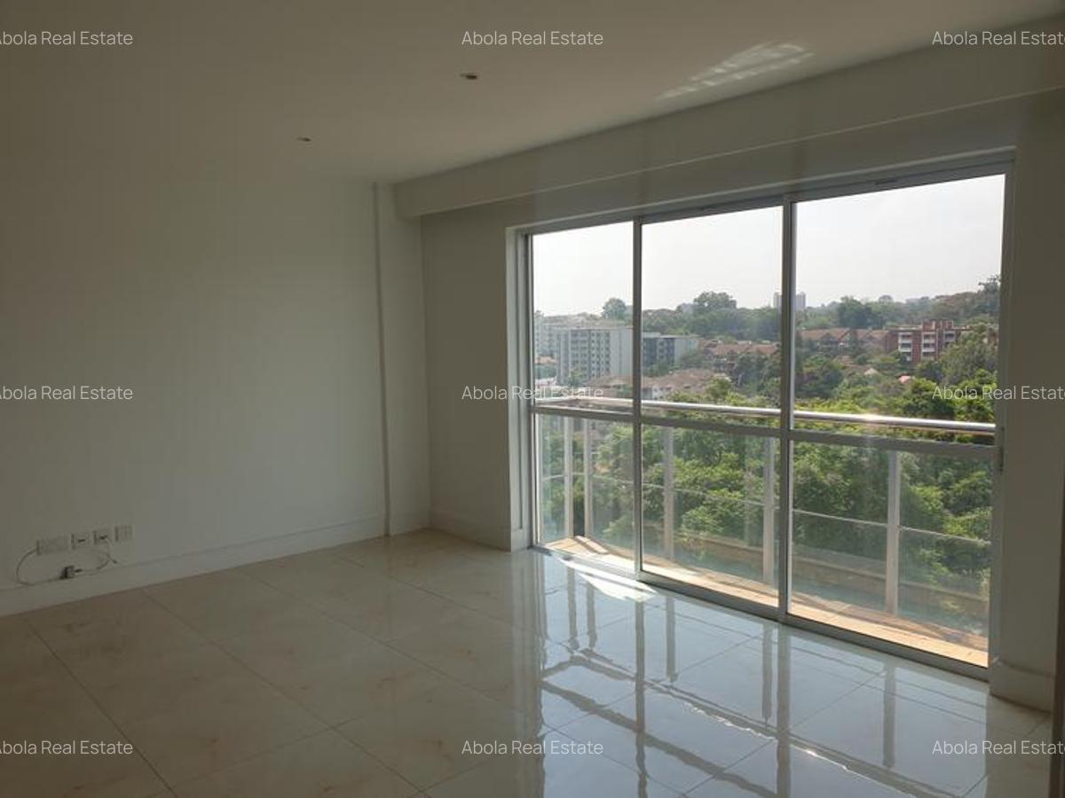 1 Bed Apartment with En Suite in Westlands Area - 16