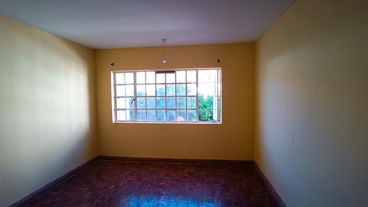 4 Bed Townhouse with En Suite at Westlands - 10