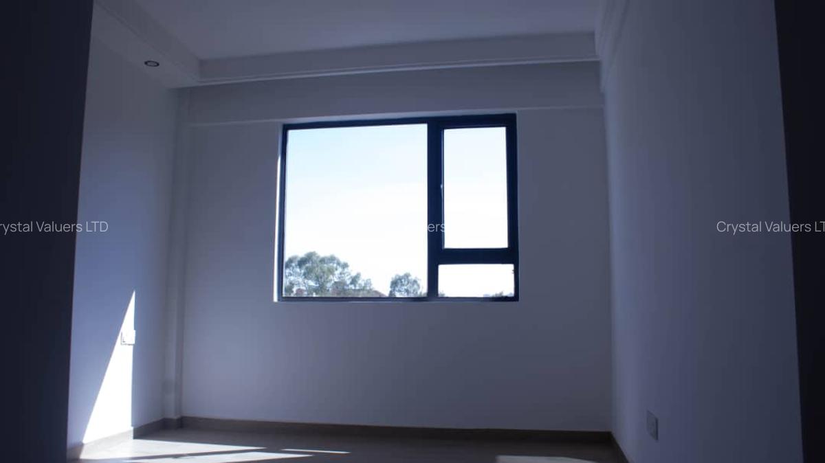 2 Bed Apartment with Swimming Pool in Kilimani - 8