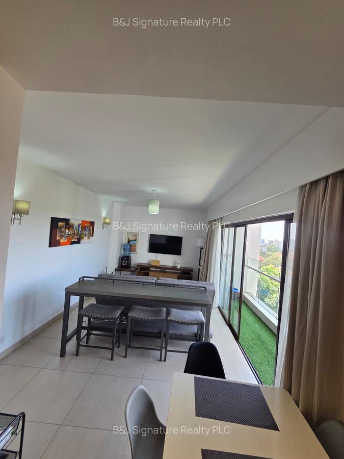 Serviced 1 Bed Apartment with En Suite in Lavington - 2