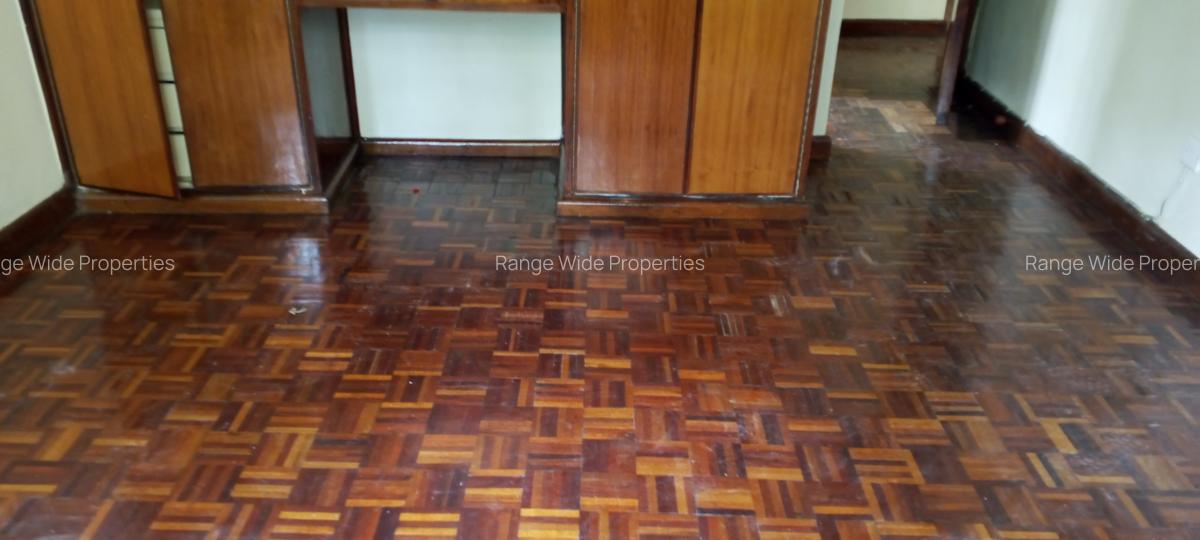 3 Bed Apartment with En Suite in Lavington - 6