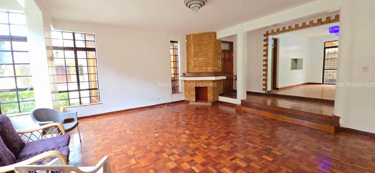 5 Bed Townhouse with En Suite at Lavington Road - 20