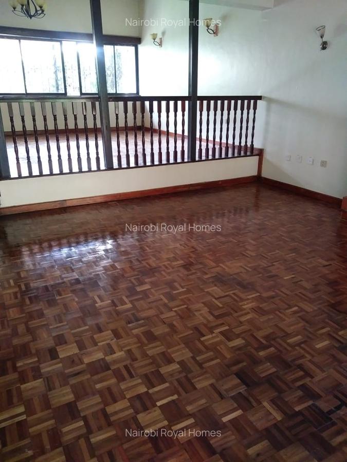 5 Bed Townhouse with En Suite at Muringa Road - 10