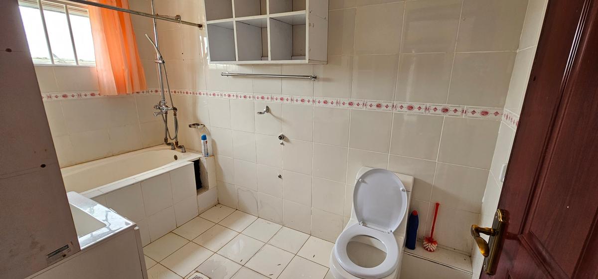 6 Bed House with En Suite in Kiambu Town - 15