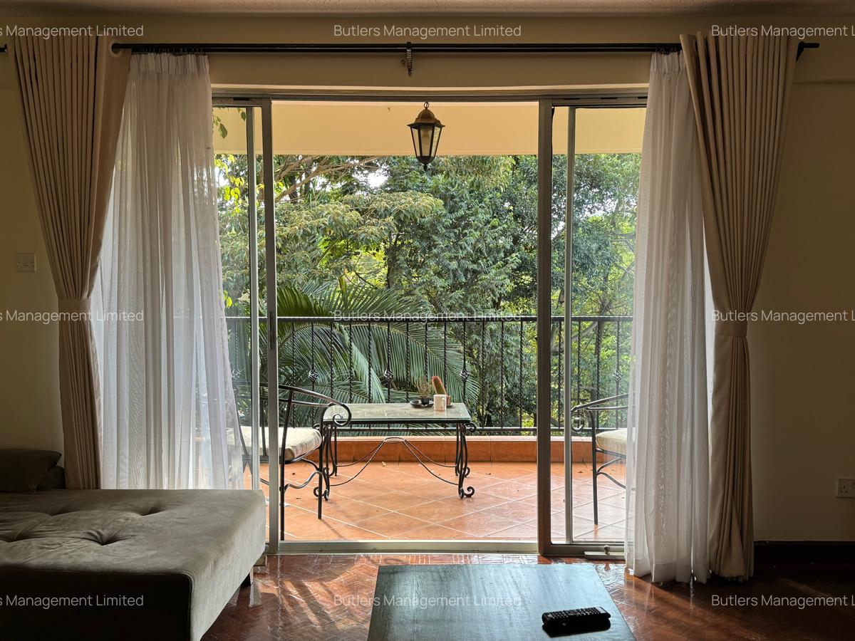 Serviced 2 Bed Apartment with En Suite in Brookside - 4