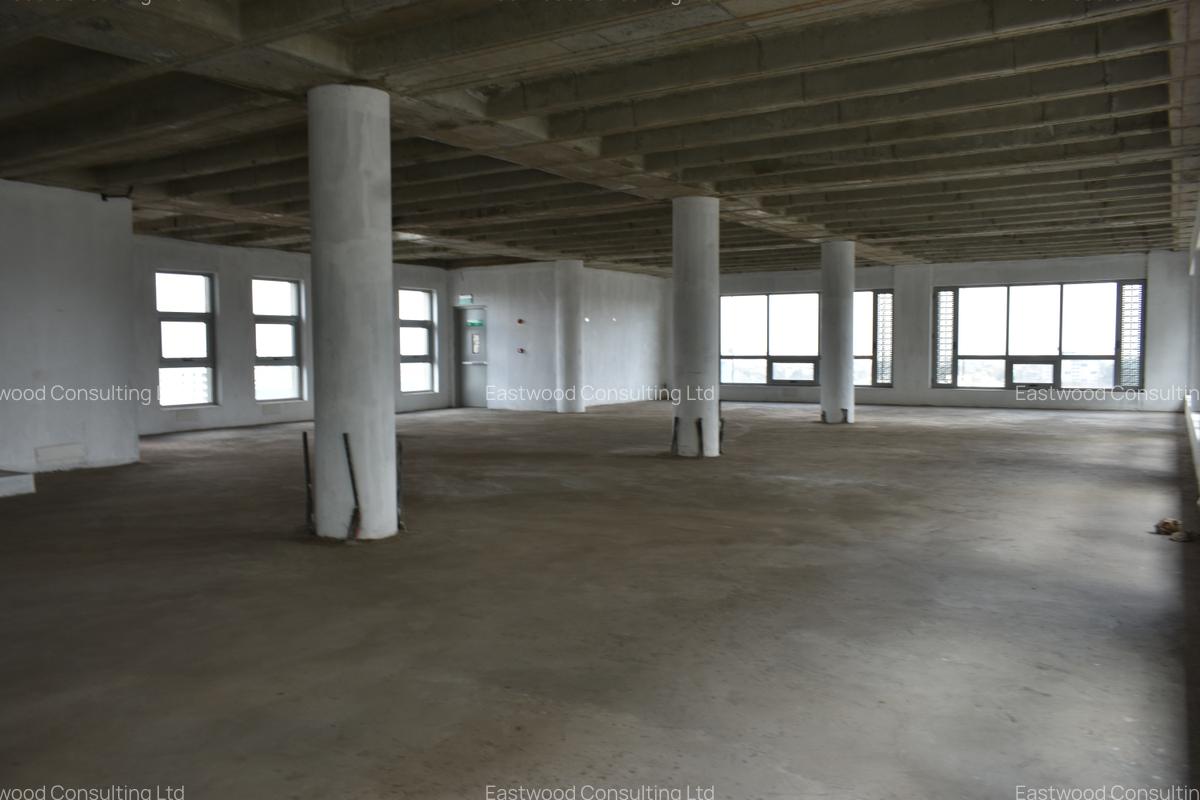 9,192 ft² Office with Service Charge Included in Parklands - 3