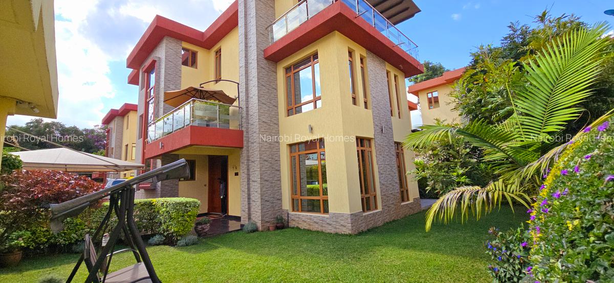 5 Bed Townhouse with En Suite at Convent Drive - 2