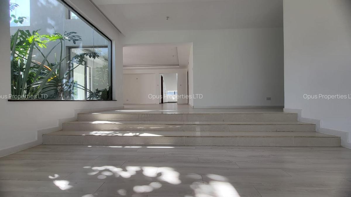 5 Bed House with En Suite in Karen - 10