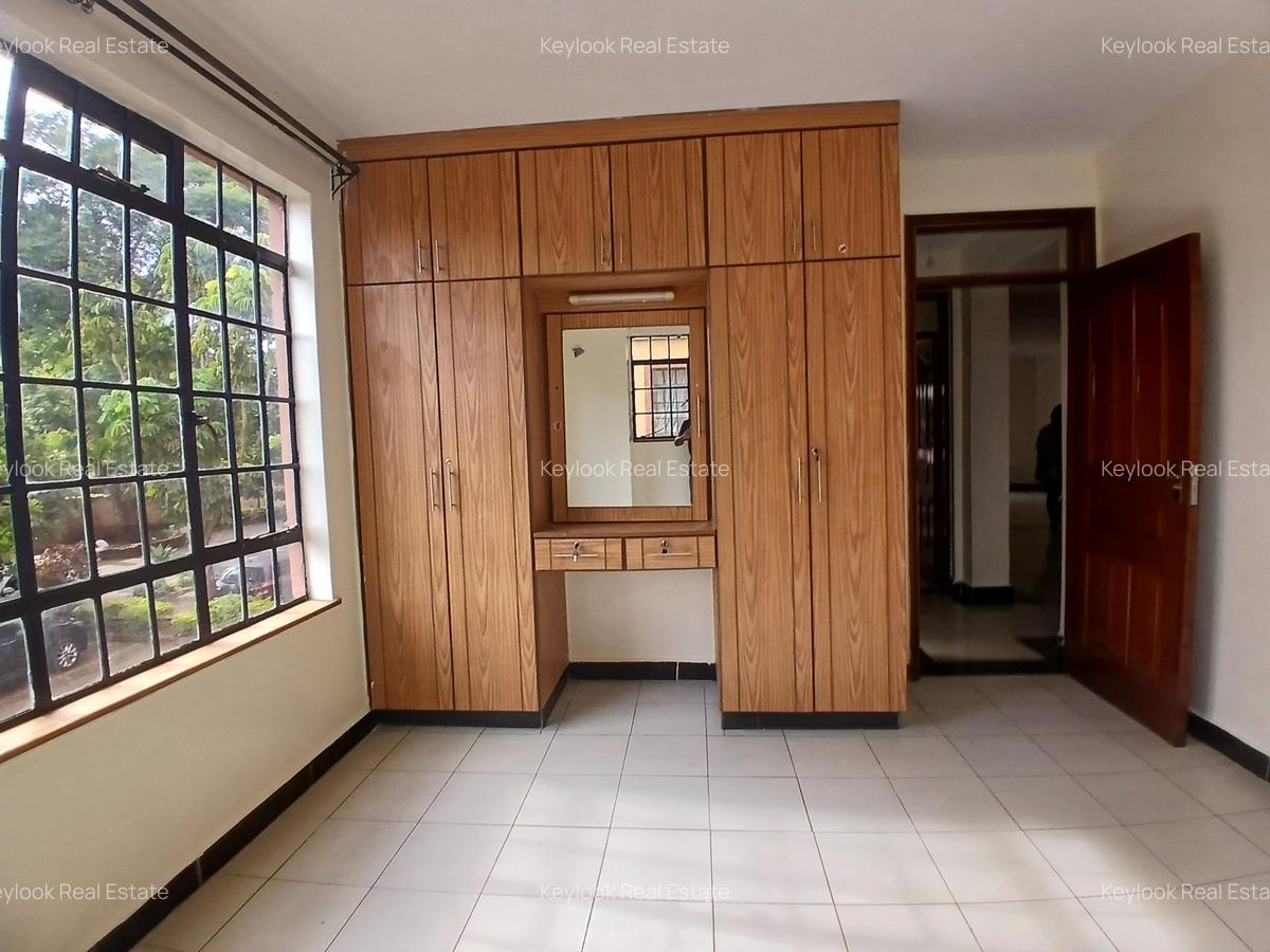 2 Bed Apartment with En Suite at Lavington - 11