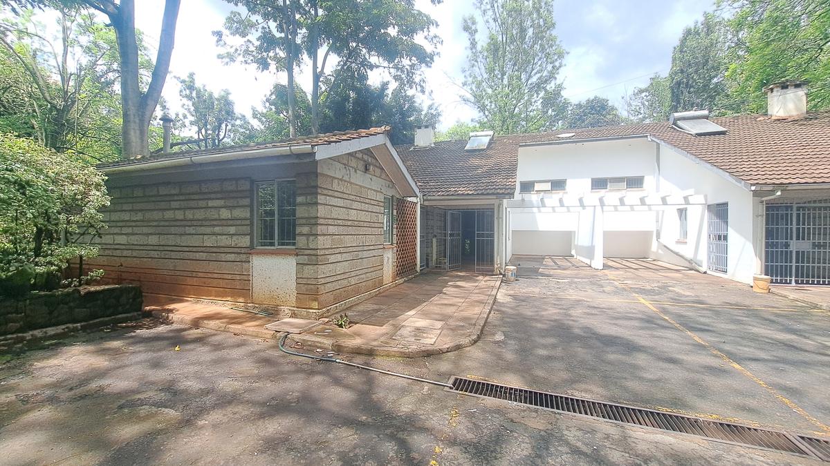 4 Bed Townhouse with En Suite at Laikipia Road - 1