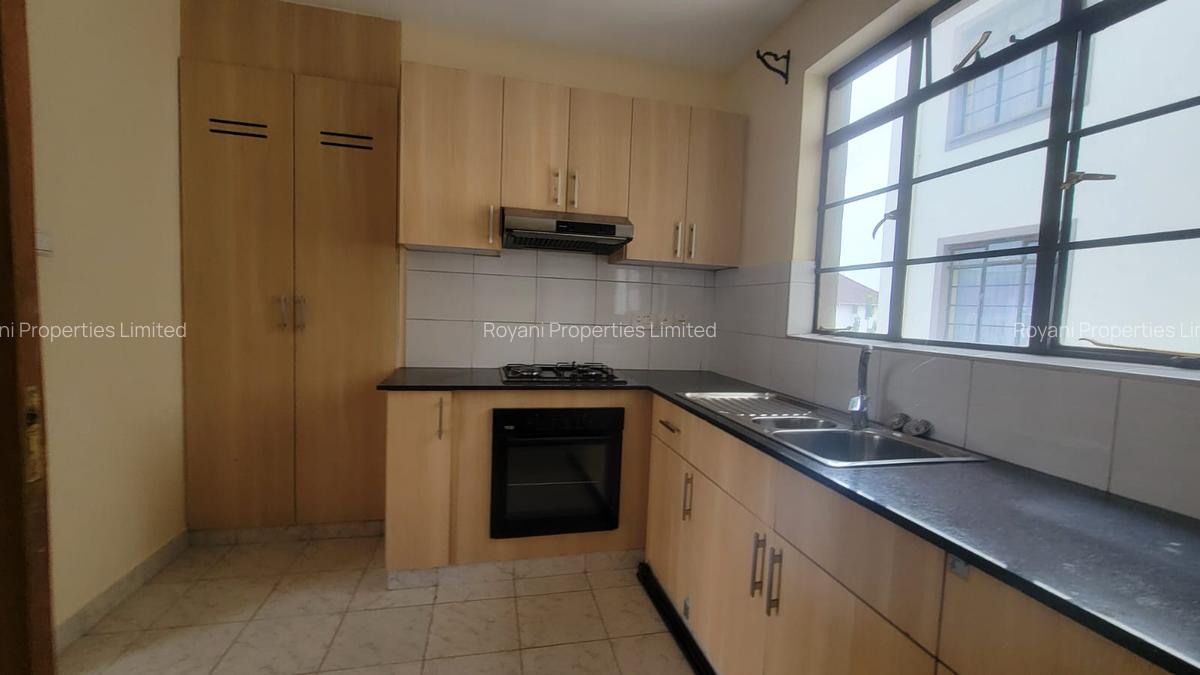 3 Bed Apartment with En Suite in Tatu City - 9
