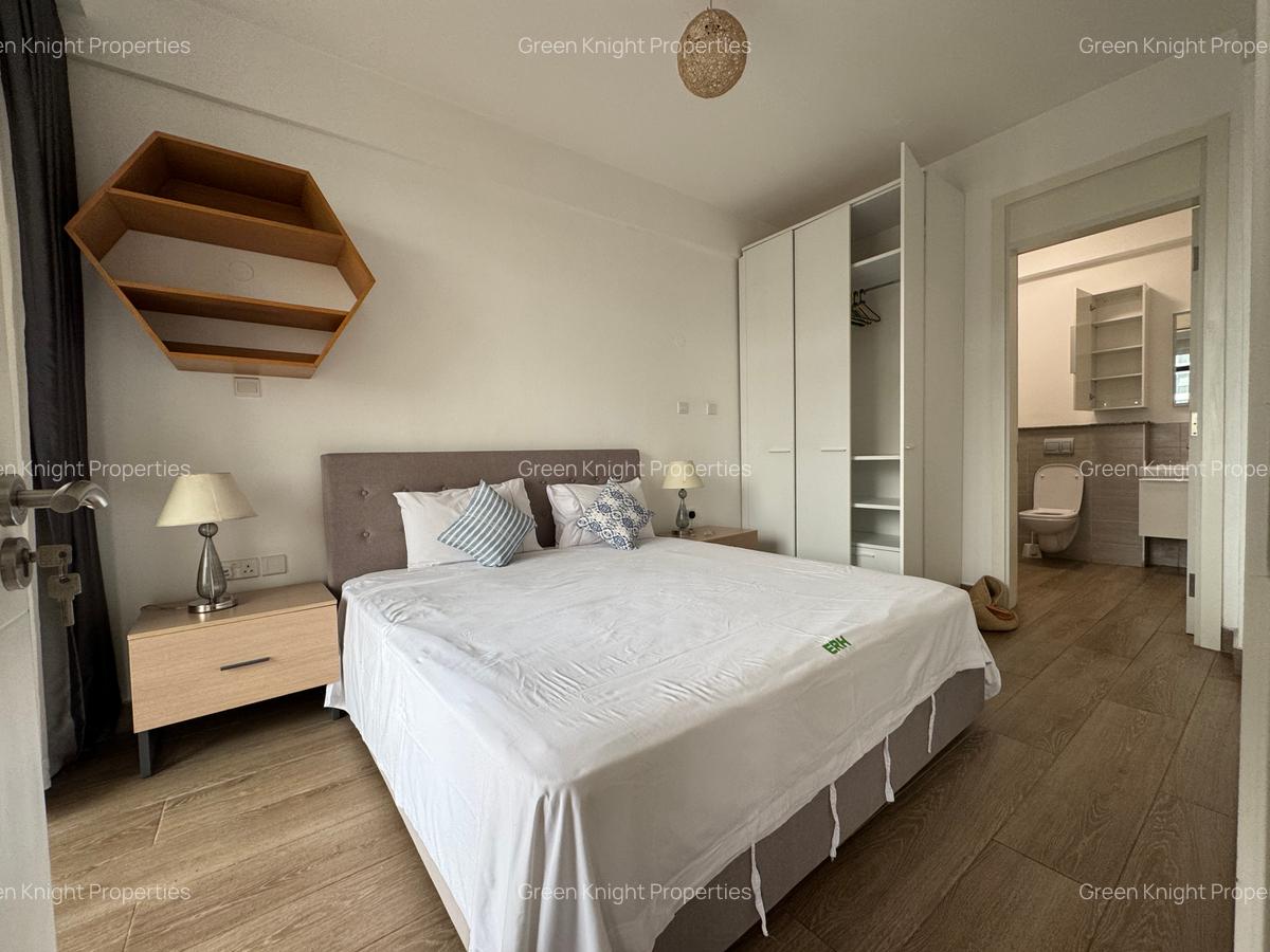 Serviced 2 Bed Apartment with En Suite in Westlands Area - 19