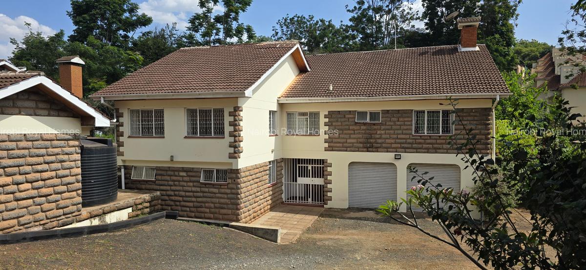 5 Bed House with En Suite at Kyuna Crescent - 3