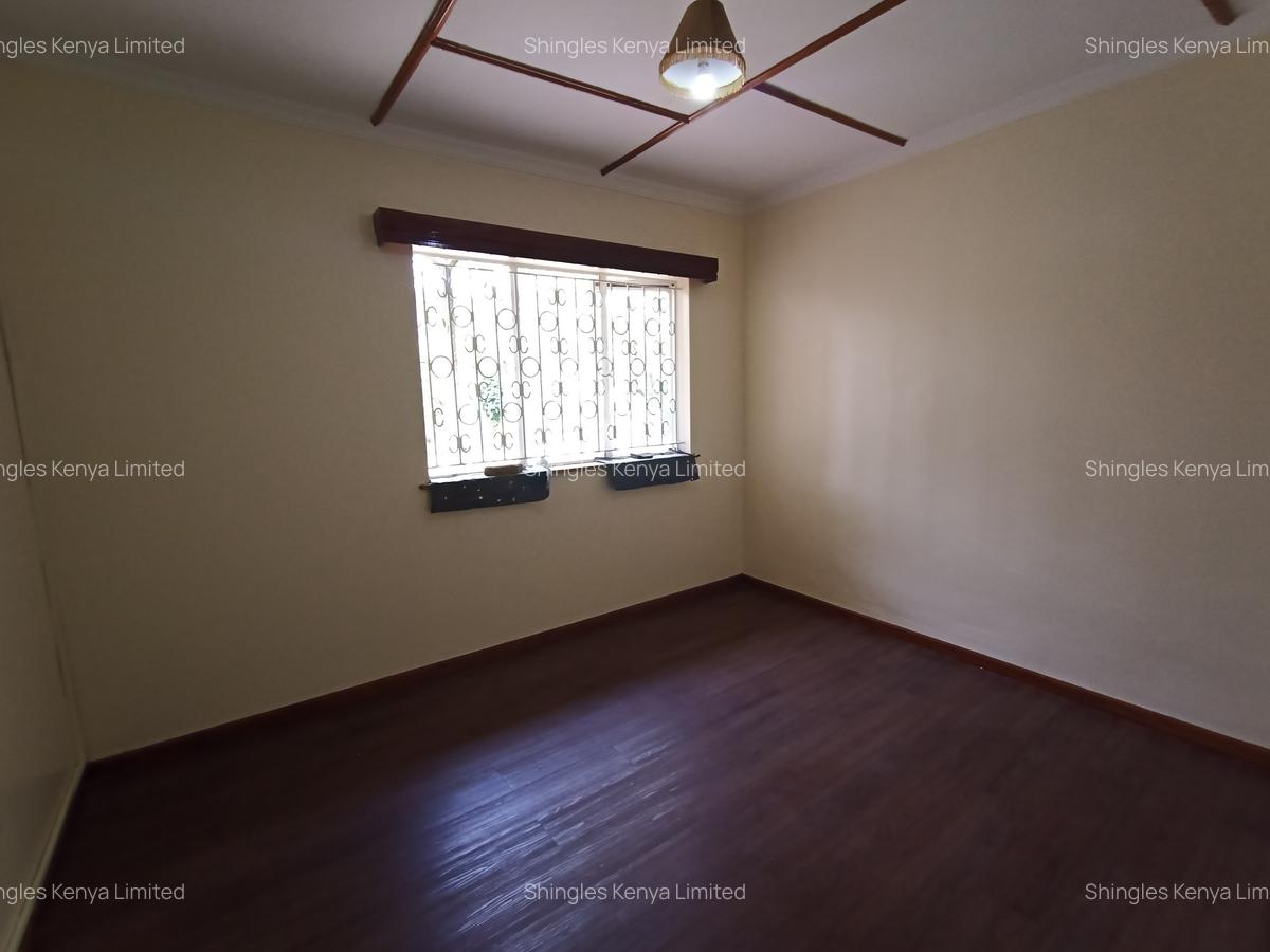 5 Bed Villa with En Suite at Njumbi Rd - 12