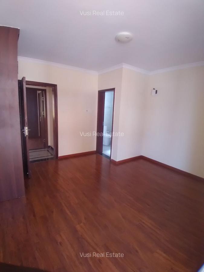 5 Bed Villa with En Suite in Lavington - 7