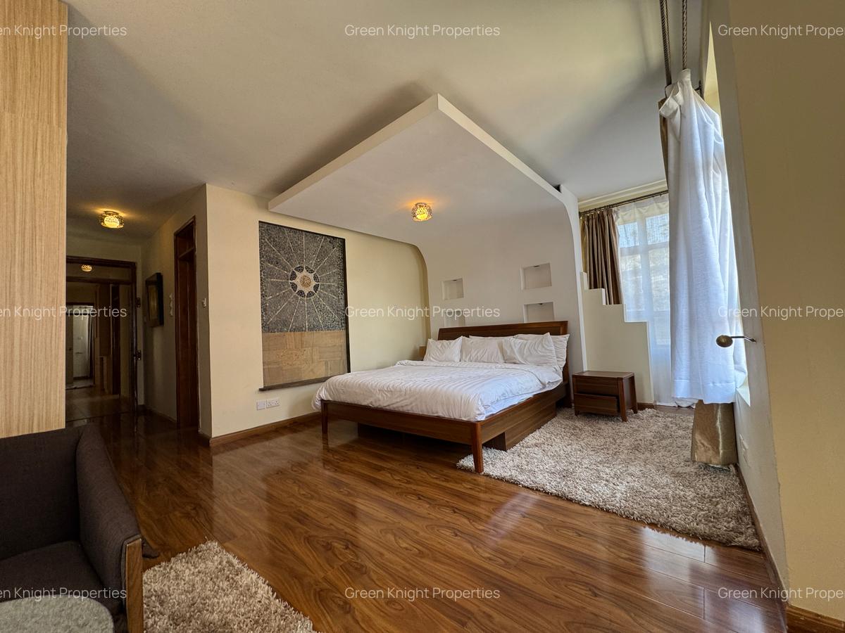 Serviced 3 Bed Apartment with En Suite in Kilimani - 17
