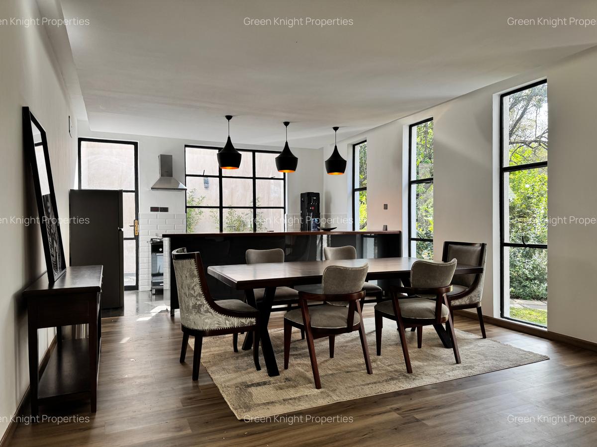 3 Bed House with En Suite in Karen Hardy - 2