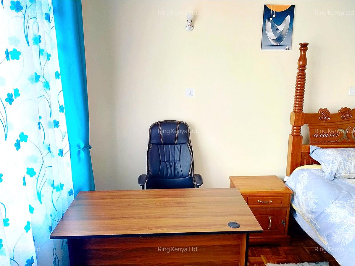 Furnished 3 Bed Apartment with En Suite at Woodley - 13