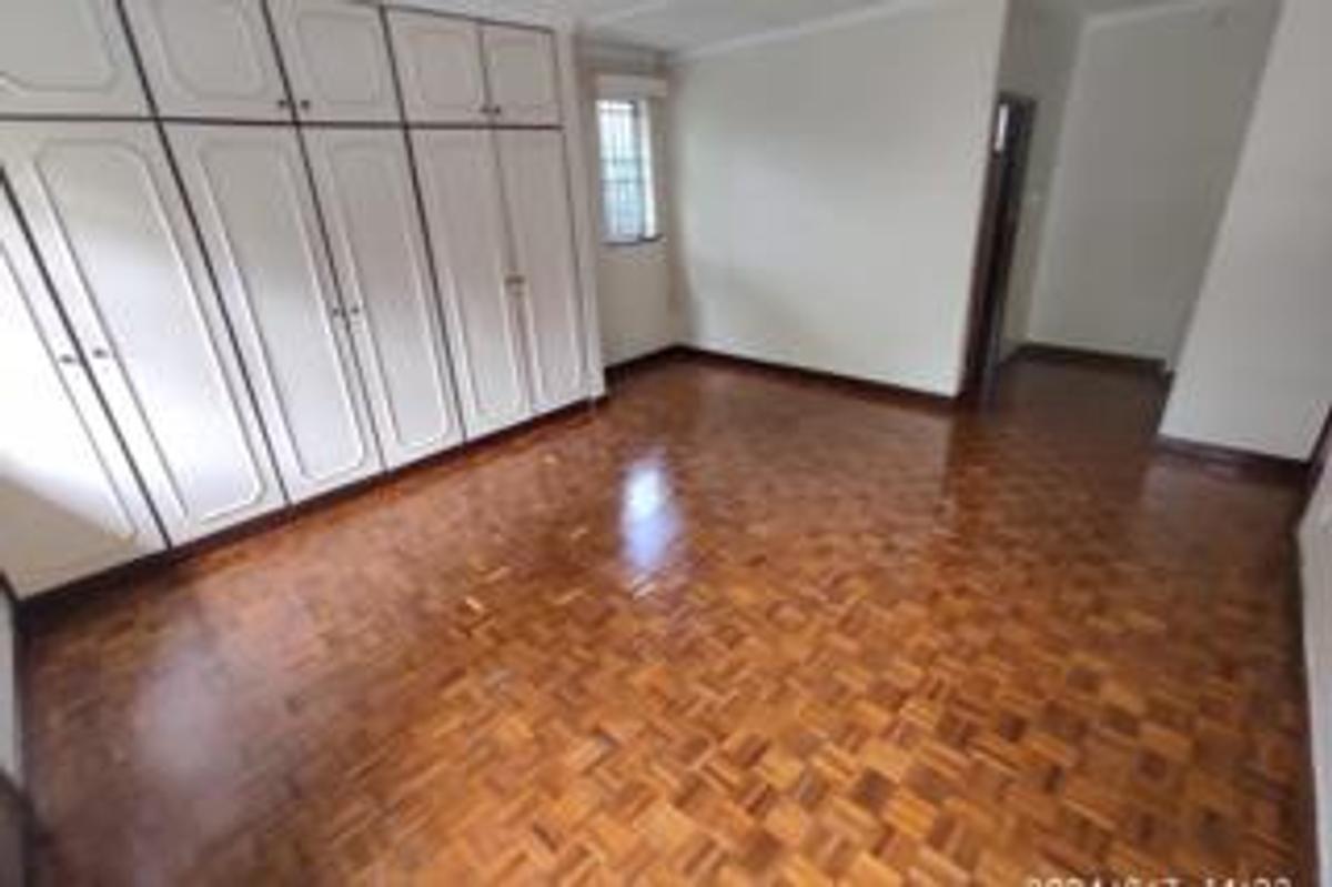 4 Bed Townhouse with En Suite at Kileleshwa - 10