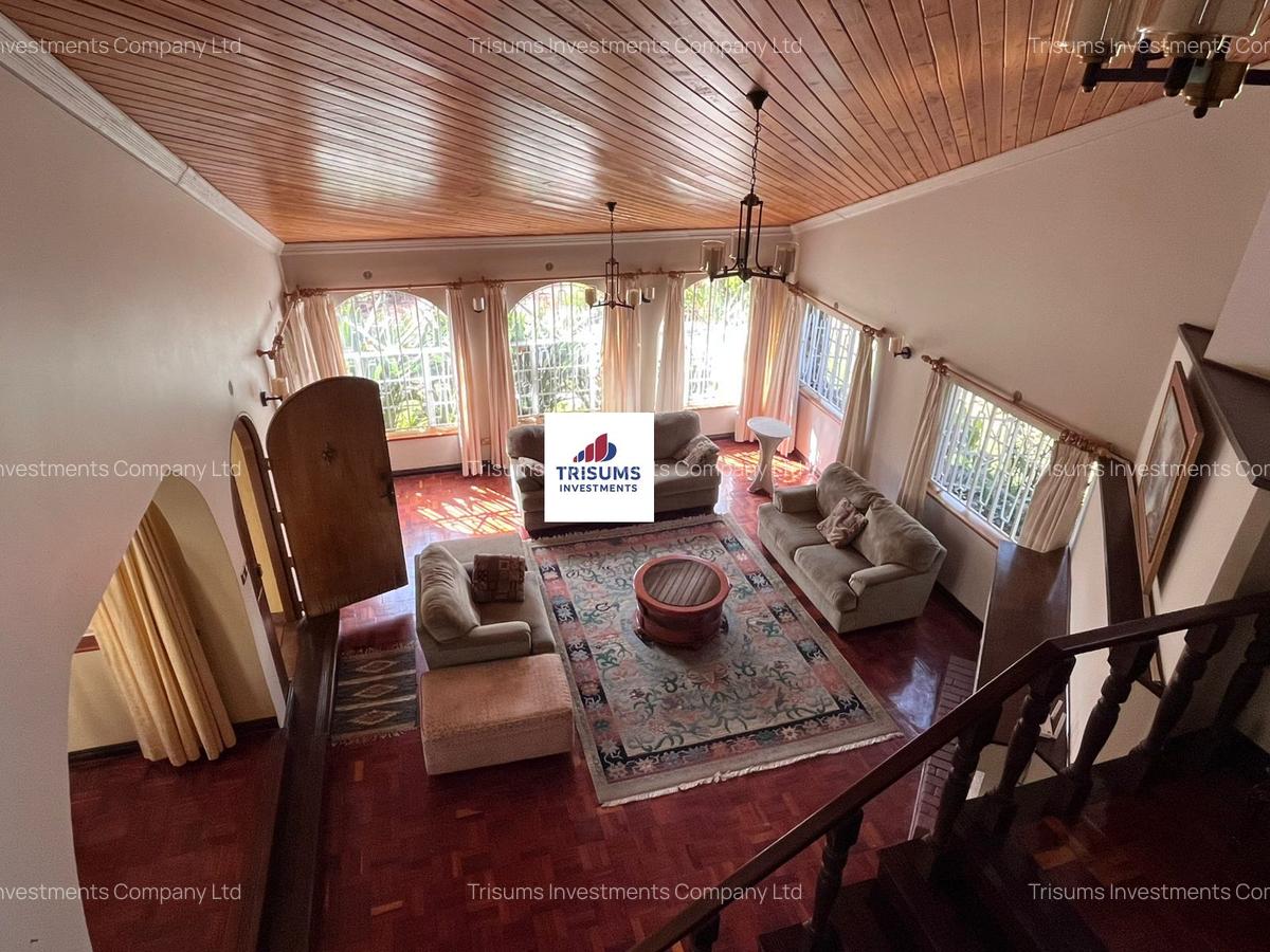 3 Bed House with En Suite in Runda - 2