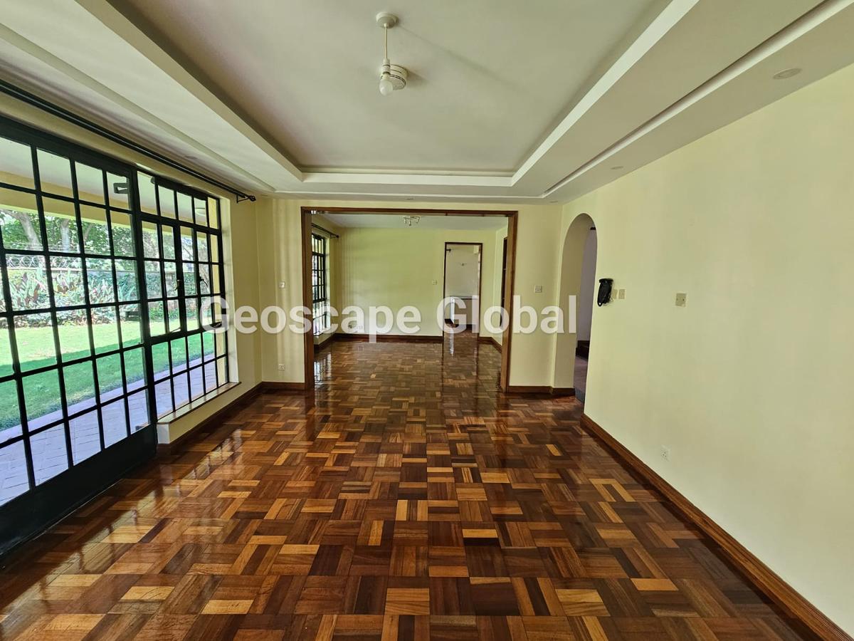 4 Bed House with En Suite in Runda - 7