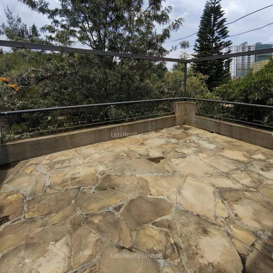 5 Bed Townhouse with En Suite in Kileleshwa - 2