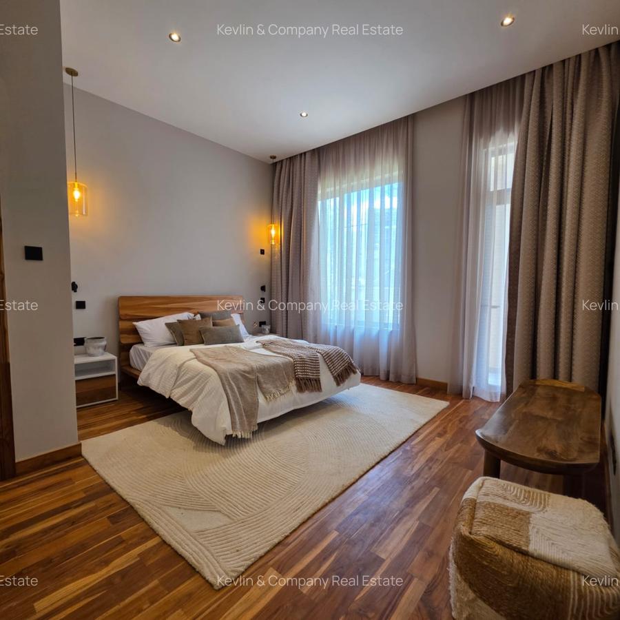 4 Bed Villa with En Suite in Loresho - 8