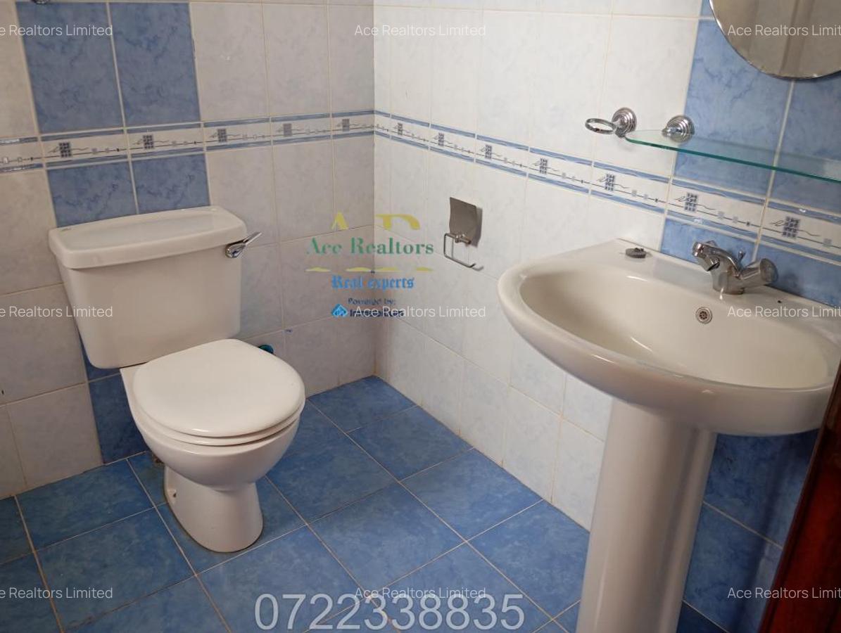 4 Bed Villa with En Suite at Nyari West Nairobi - 12