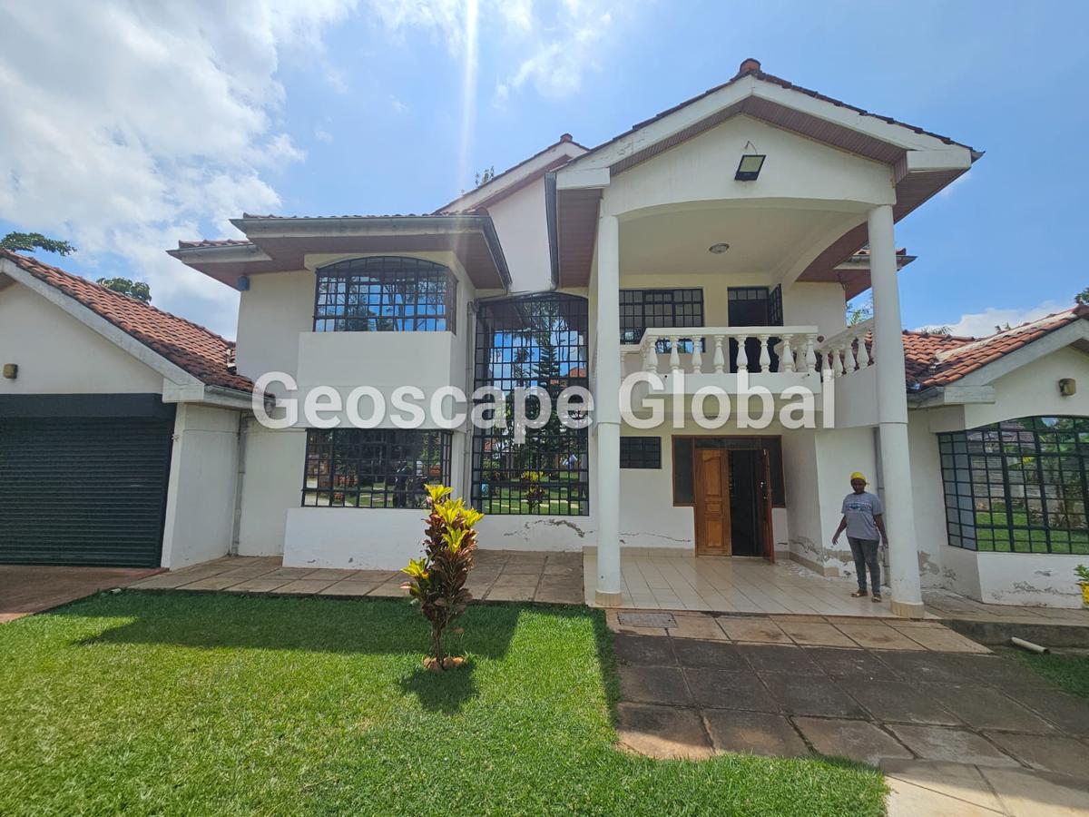 4 Bed House with En Suite in Runda - 4