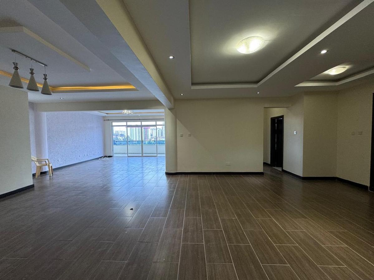 4 Bed Apartment with En Suite in Kileleshwa - 3