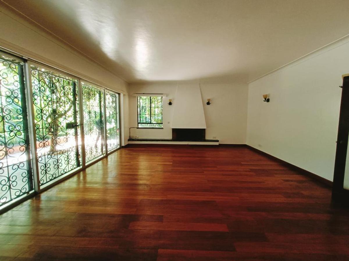 4 Bed House with En Suite in Muthaiga - 4
